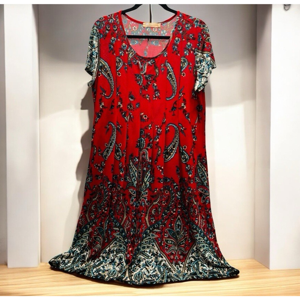 La Cera Midi Dress Size Large Pleated Waist Red Paisley Print Round Neckline